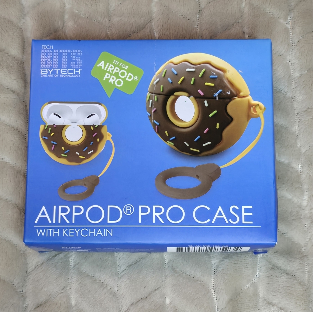 Brown Donut AirPod Pro Case with Keychain